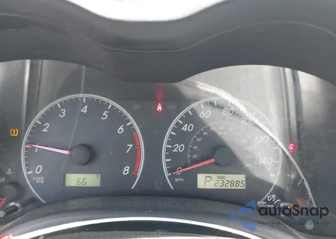 2011 Toyota Corolla Le z USA, uszkodzony, nr VIN JTDBU4EE3B9147713